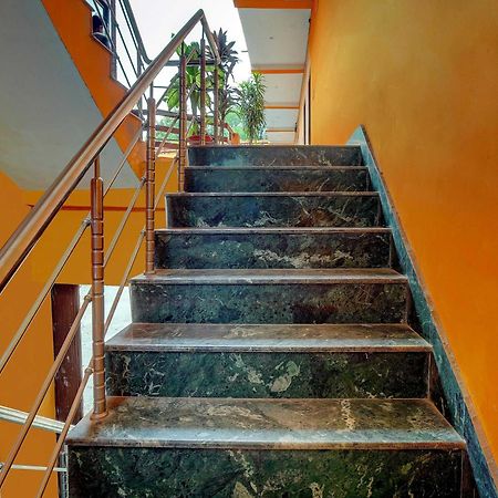Oyo Flagship 81389 Hotel Siddhi Vinayak Motihari Buitenkant foto